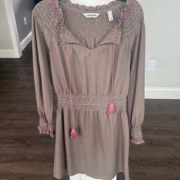 Lands' End Dresses & Skirts - Lands' End olive green dress v neck pink embroidery